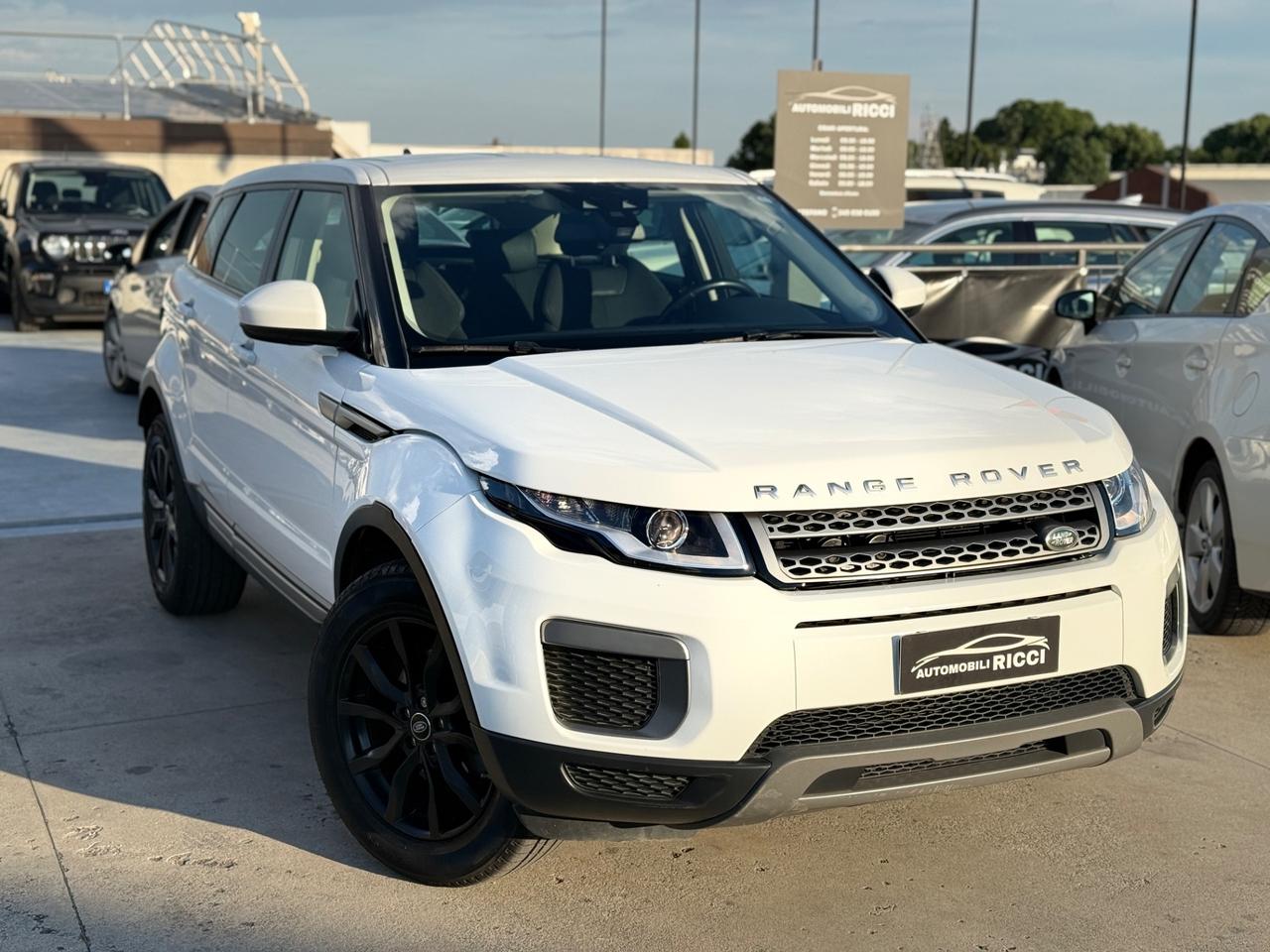 Land Rover Range Rover Evoque 2.0 TD4 180 CV 5p. SE
