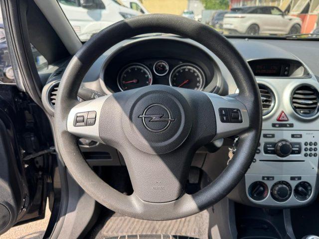 OPEL Corsa 1.2 5 porte Cosmo