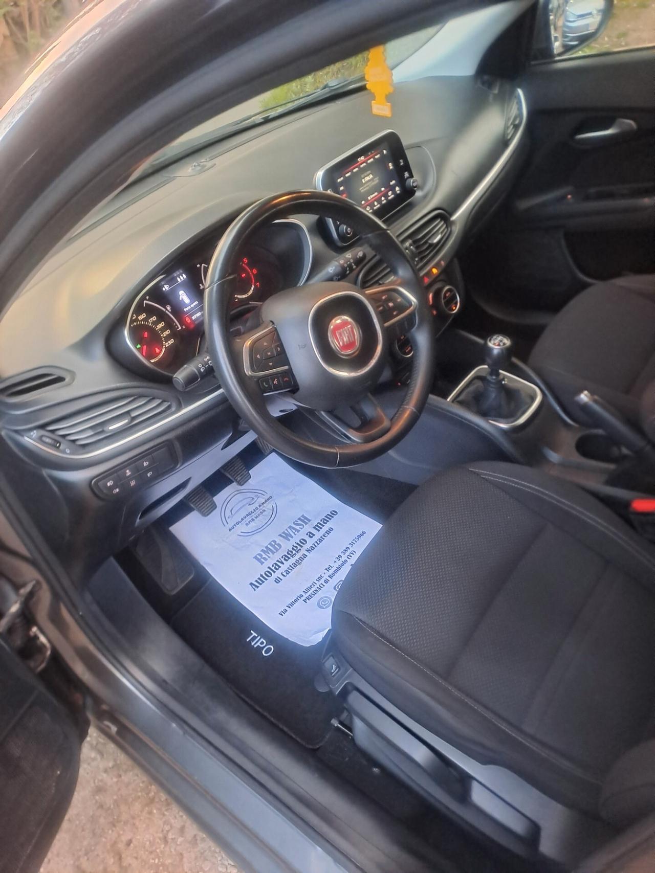 Fiat Tipo 1.6 Mjt S&S SW Lounge