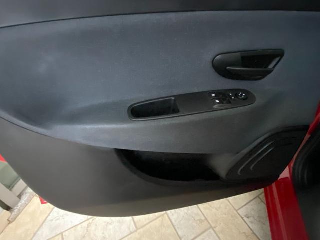 LANCIA Ypsilon 1.0 FireFly 5 porte S&S Hybrid Ecochic Gold