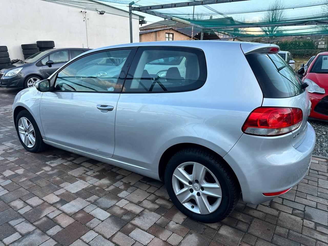 Volkswagen Golf 1.6 Benzina Comfortline