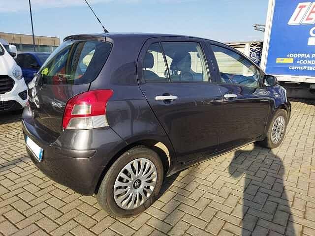 Toyota Yaris 1.4 D-4D DPF 5 porte Sol