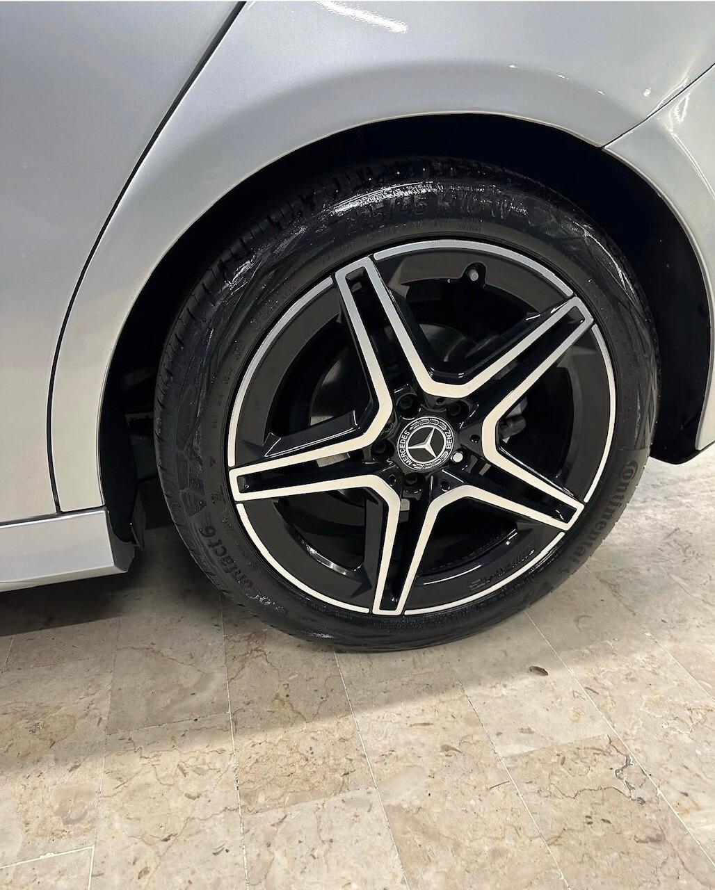 Mercedes-benz A 200 d Automatic AMG Line Advanced Plus