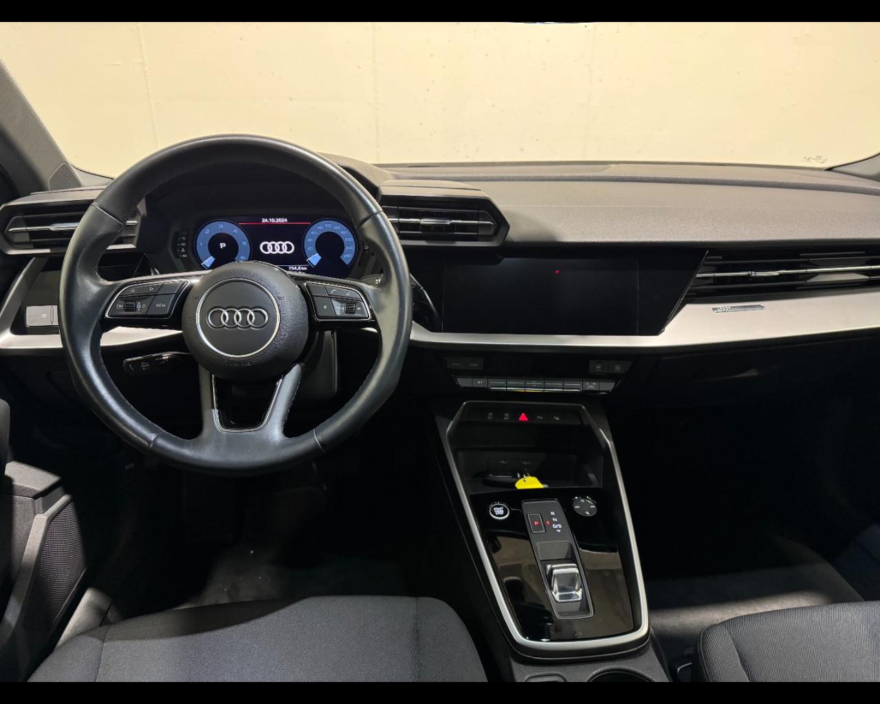 AUDI A3 SPORTBACK 35 TDI S-TRONIC BUSINESS ADVANCED