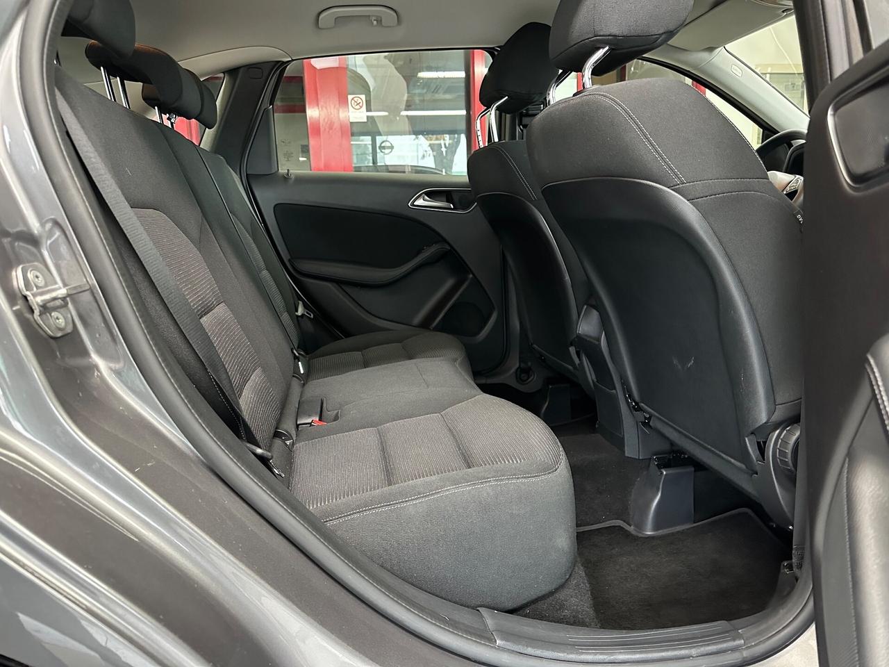 Mercedes-benz B 180 d Business