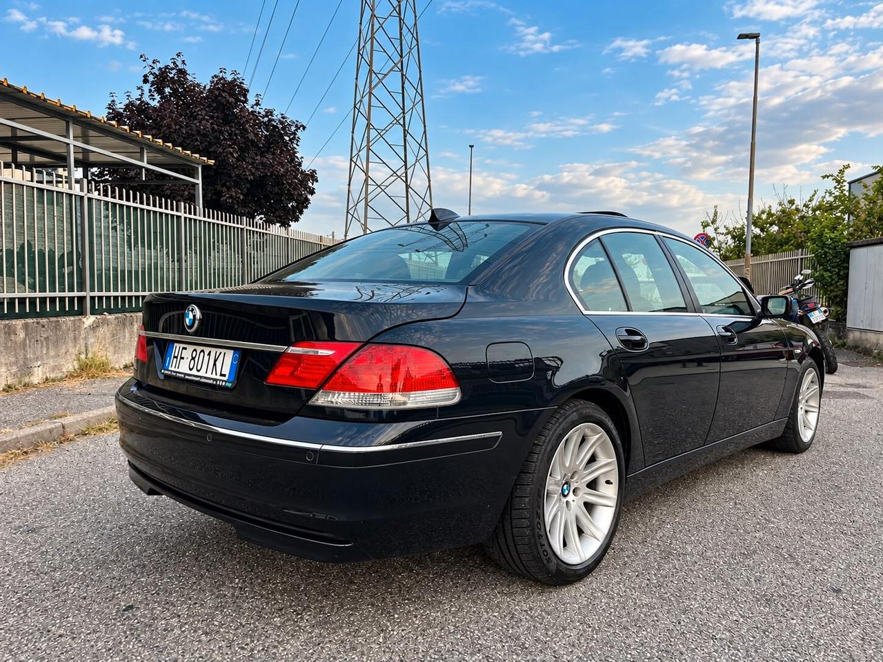 BMW 740I V8 BENZINA STUPENDAAAA