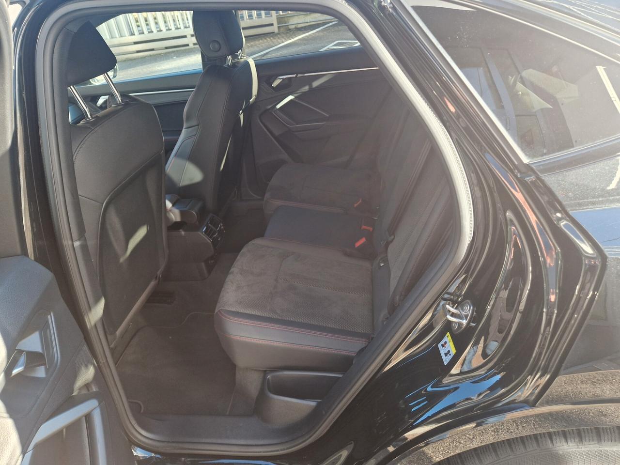 Audi Q3 35 TFSI S tronic line edition