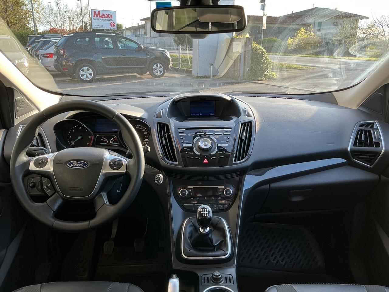 Ford Kuga 2.0 Diesel 4x4 Gancio Traino Neopatentati