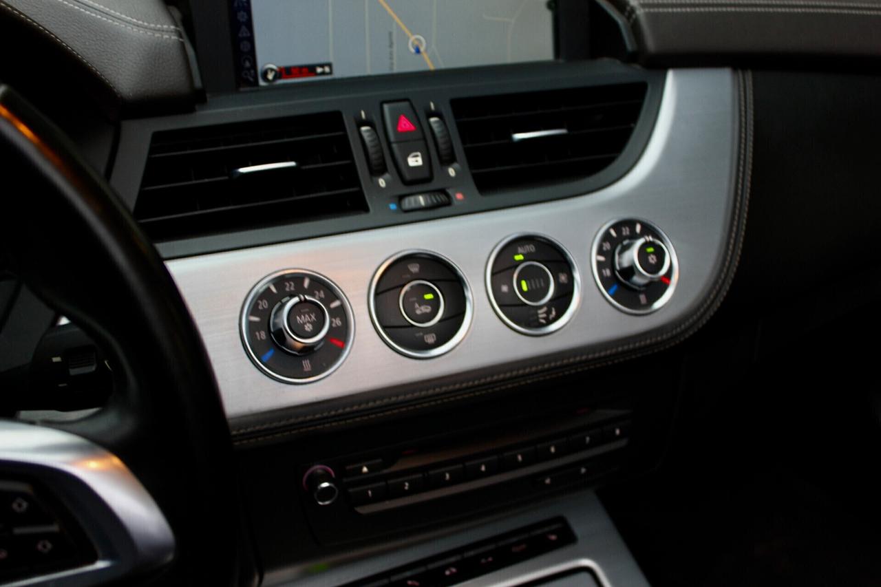 Bmw Z4 sDrive20i INTERNI IN PELLE MARRONE NAVY