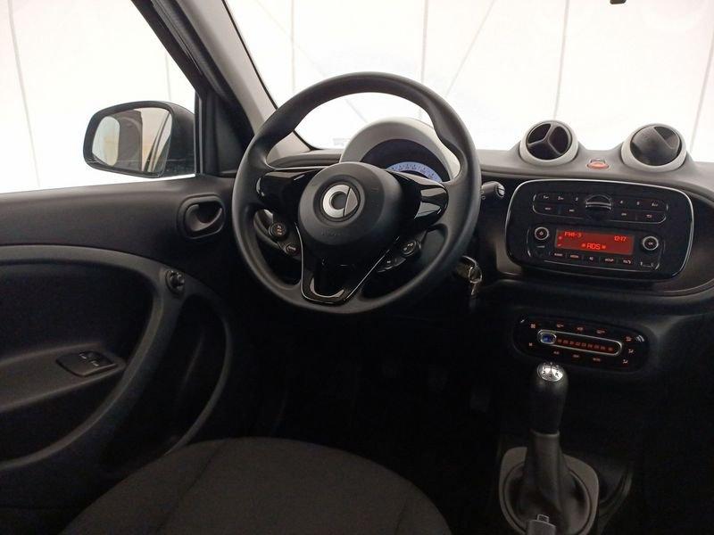 smart forfour II 2015 1.0 Youngster 71cv my18