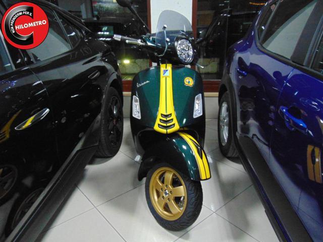 VESPA GTS 300 Super HPE (Pneumatici nuovi)