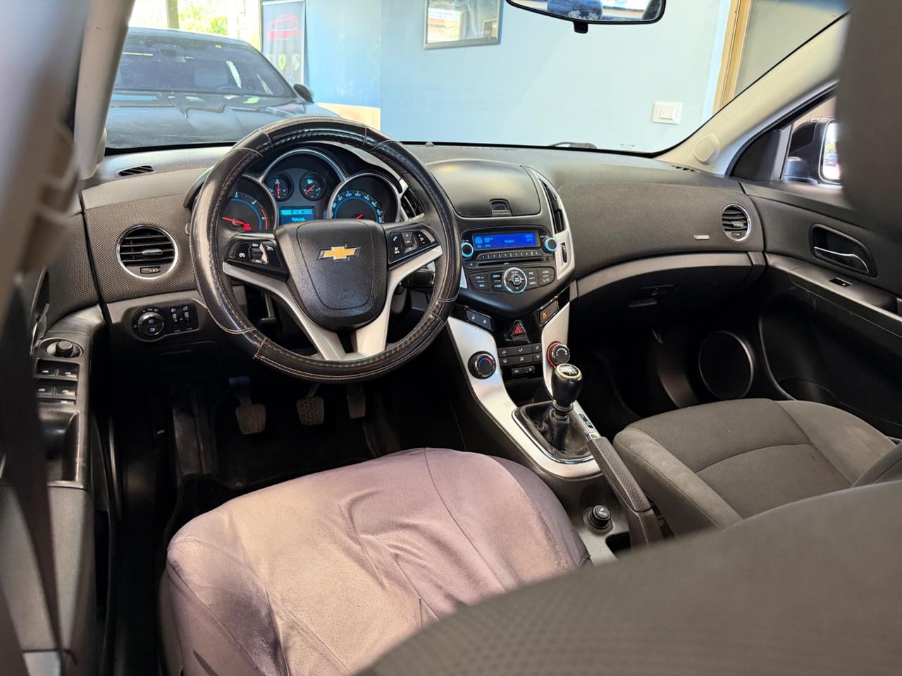 CHEVROLET Cruze (2009) Cruze 1.7 Diesel SW LTZ (96 kw)