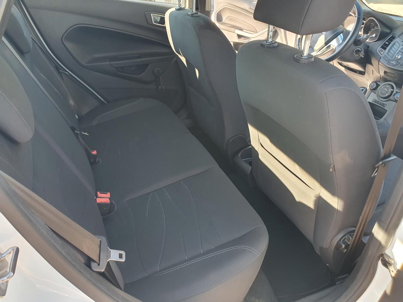 Ford Fiesta 1.4 5 porte Bz.- GPL Business