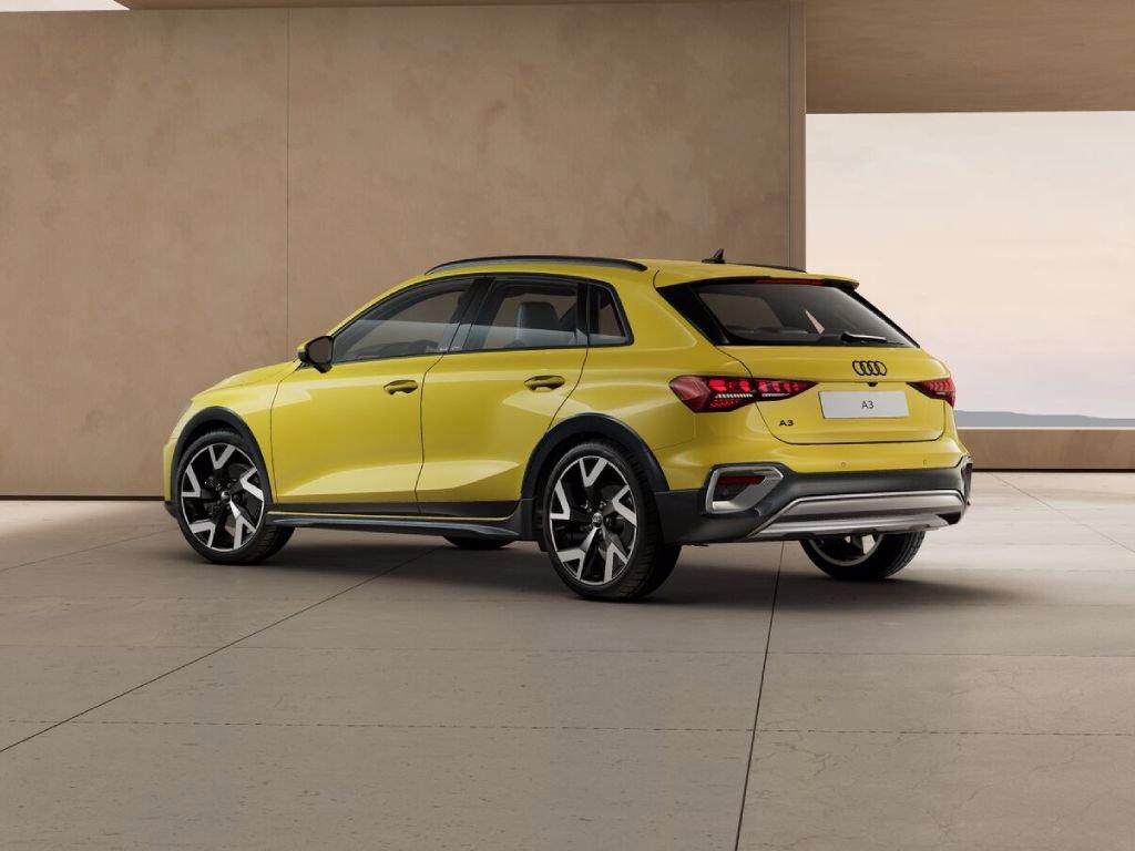 AUDI A3 allstreet 1.5 tfsi mhev identity contrast 150cv s-tronic del 2024