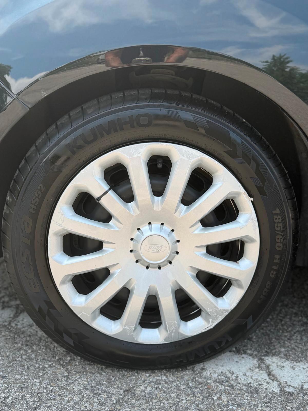 Ford B-Max 1.4 90 CV GPL
