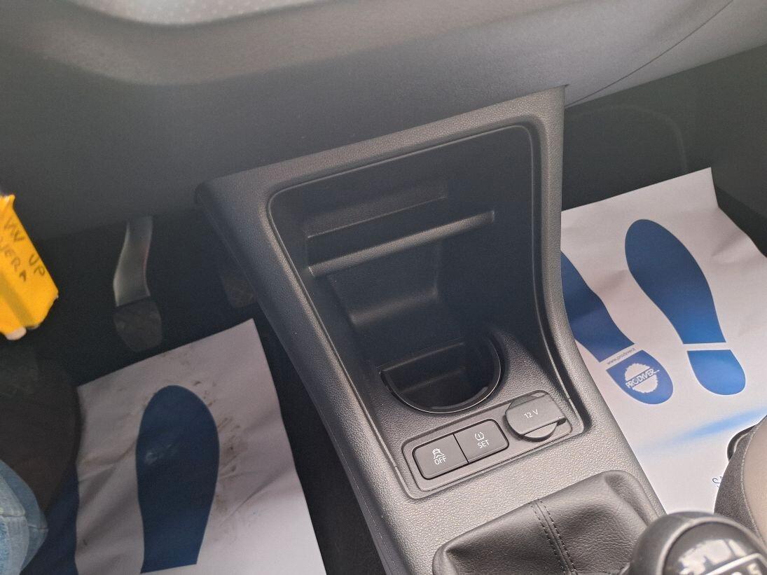 Volkswagen up! 1.0 75 CV 5p. high