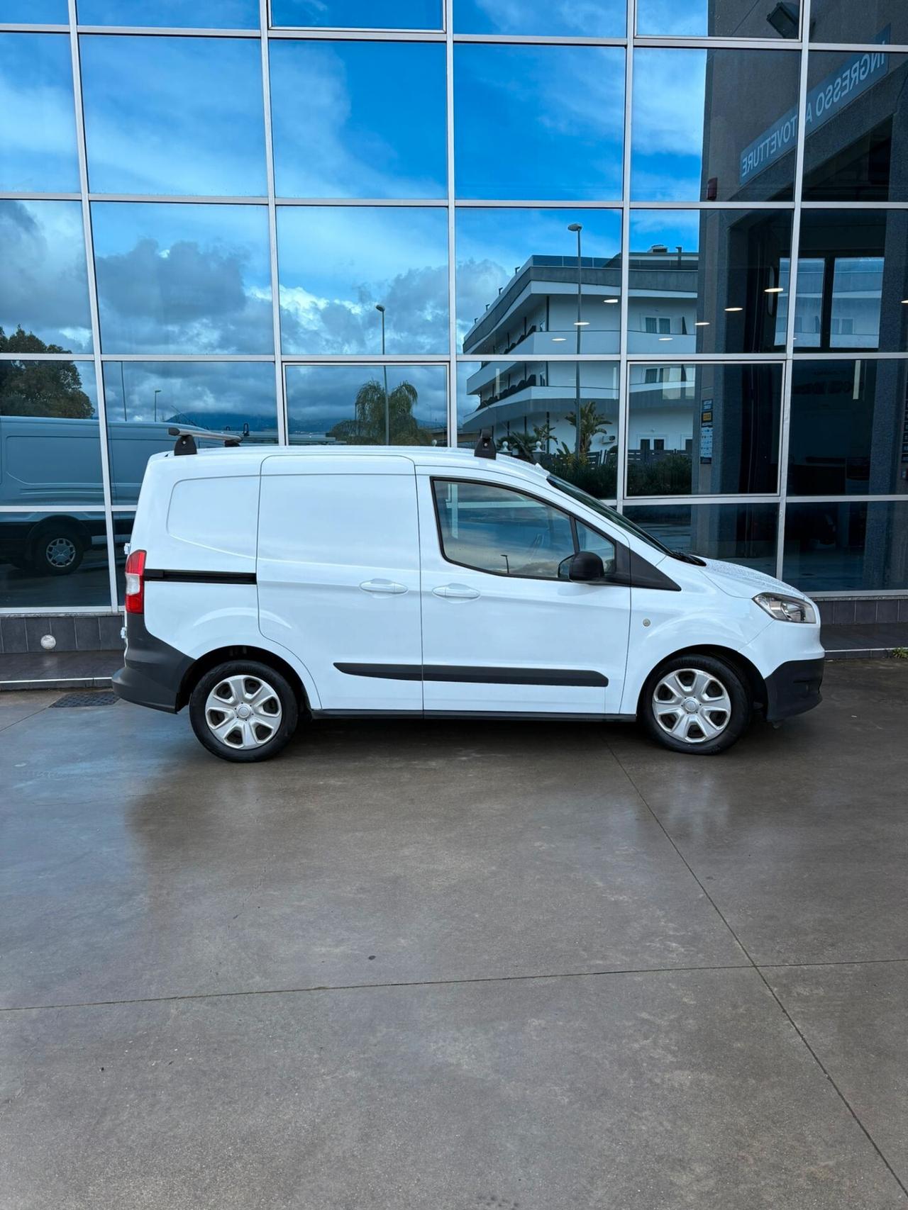 Ford Tourneo Connect 1.5 TDCi 100 CV Plus