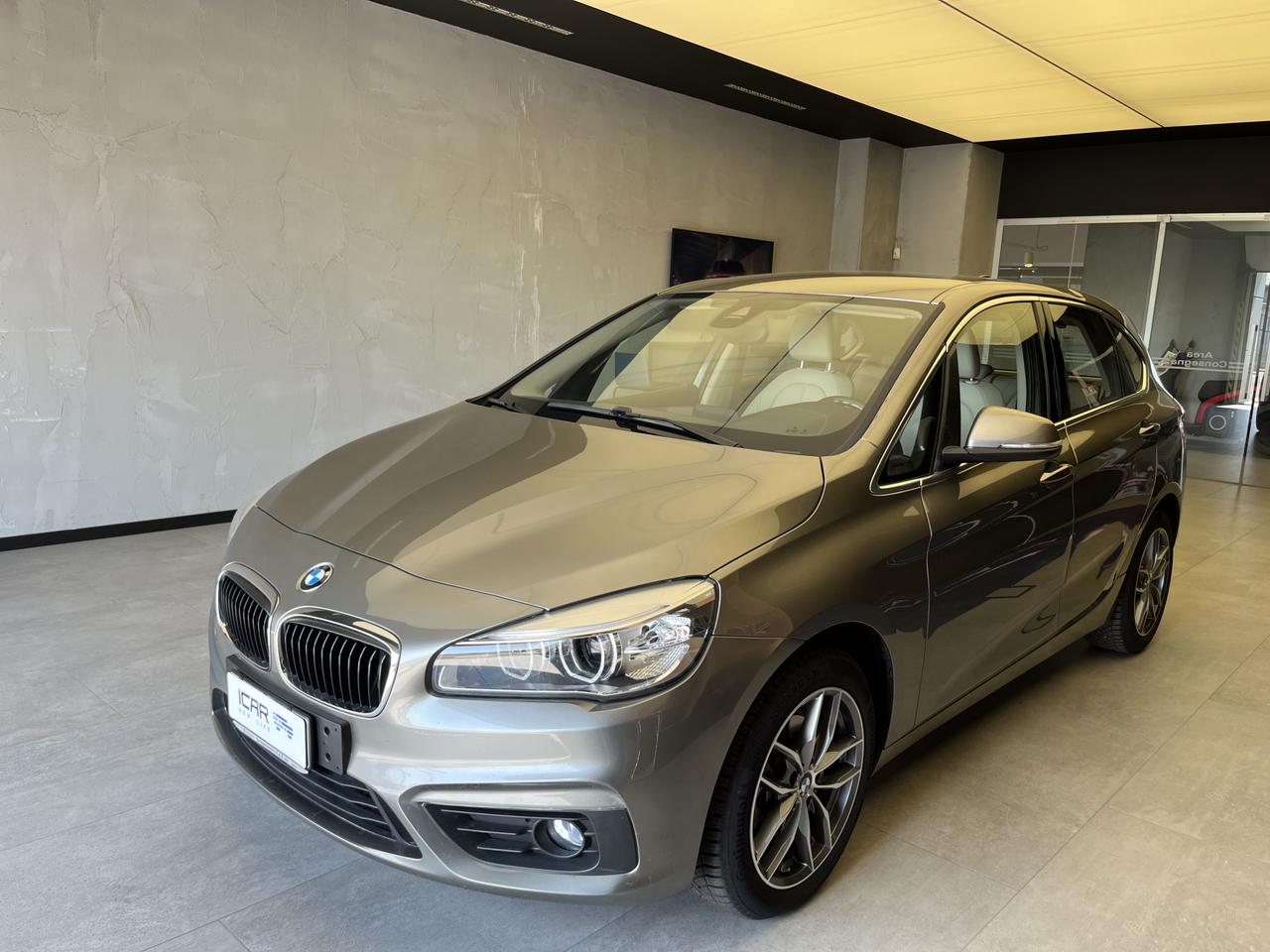BMW 218d Active Tourer Luxury