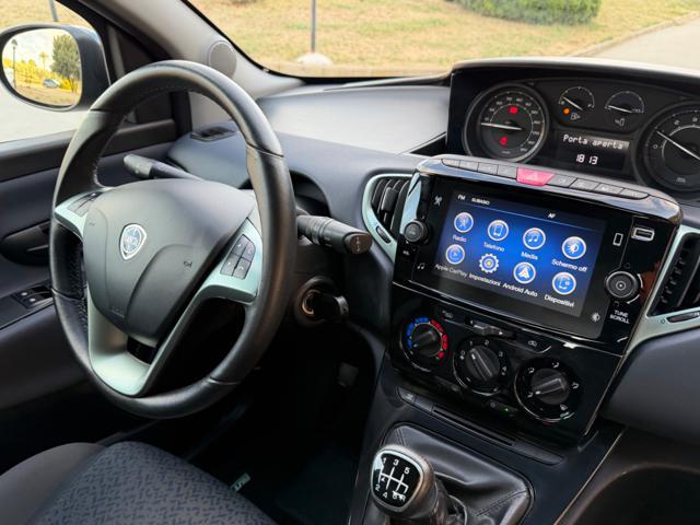 LANCIA Ypsilon GOLD+RETROCAMERA+NAVI CARPLAY+LED