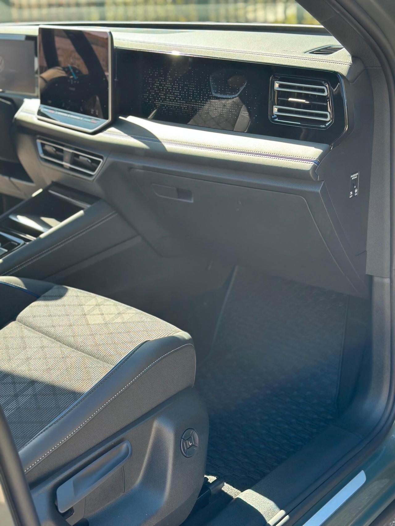 Volkswagen Tiguan 2.0 TDI 193 CV DSG 4MOTION R-Line Plus