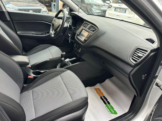 HYUNDAI i20 Pochissimi km! 1.2 5 porte Connectline