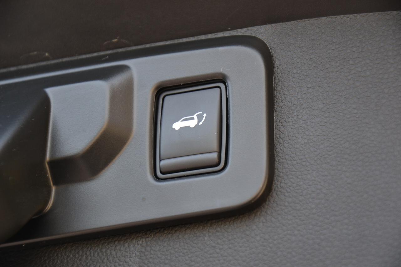 Renault Symbioz 1.6 HYBRID E-TECH 145CV ICONIC ***PREZZO REALE**