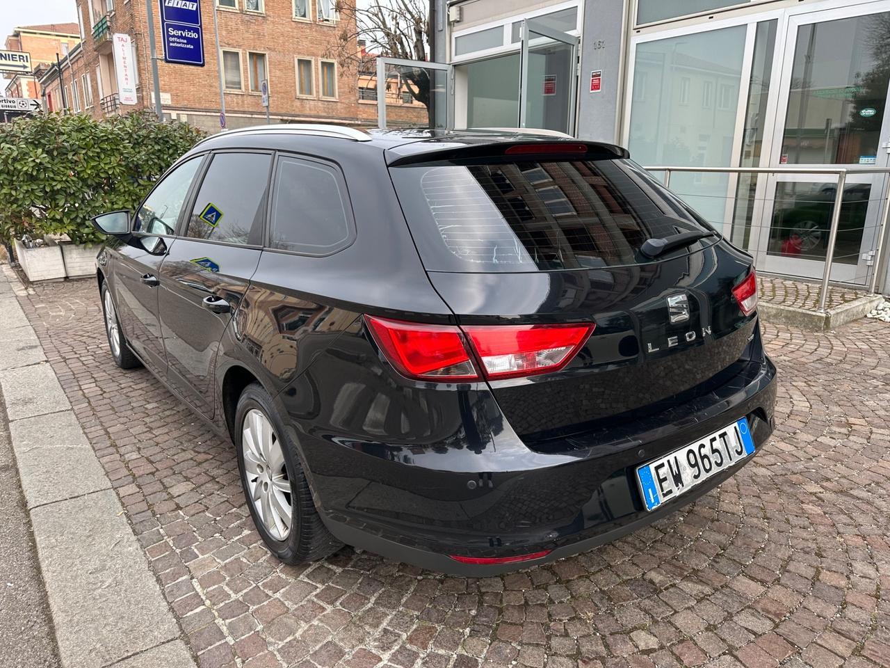 Seat Leon 1.6 TDI 105 CV ST Start/Stop Business NAVI