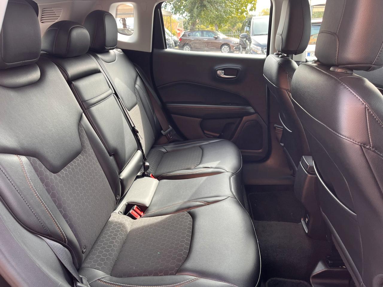 Jeep Compass 1.6 Multijet II 2WD Business
