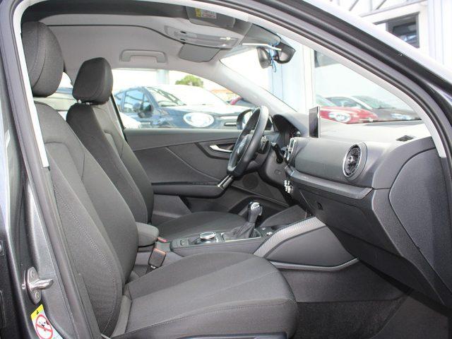 AUDI Q2 35 TDI quattro S tronic Identity Black