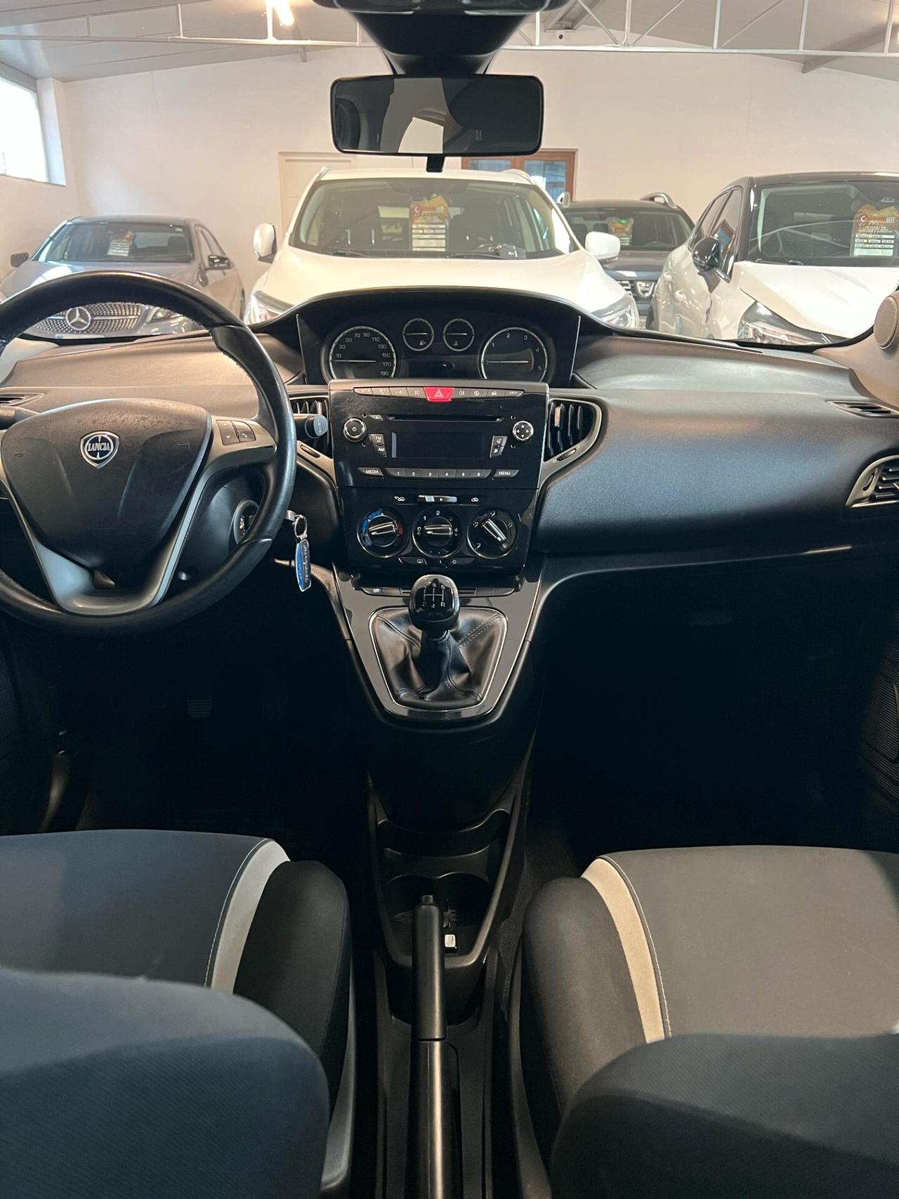 Lancia Ypsilon 1.3 MJT 16V 95 CV 5 porte S&S Elefantino