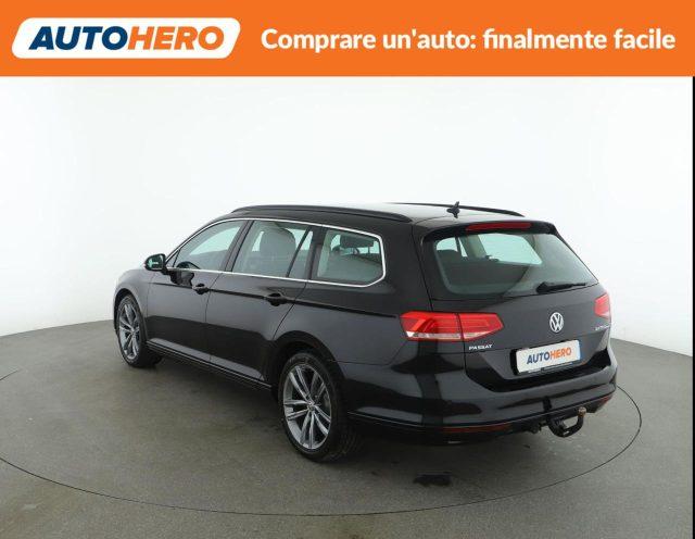 VOLKSWAGEN Passat Variant 2.0 TDI DSG Comfortline BlueMotion Technology