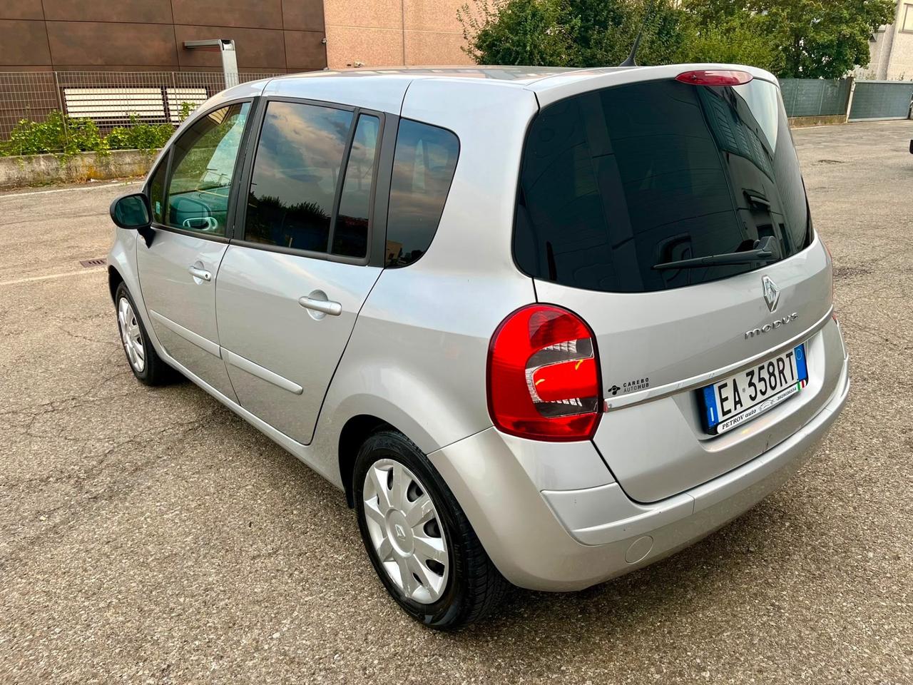 Renault Modus 1.2benz 2010 97.000km tutto fatto