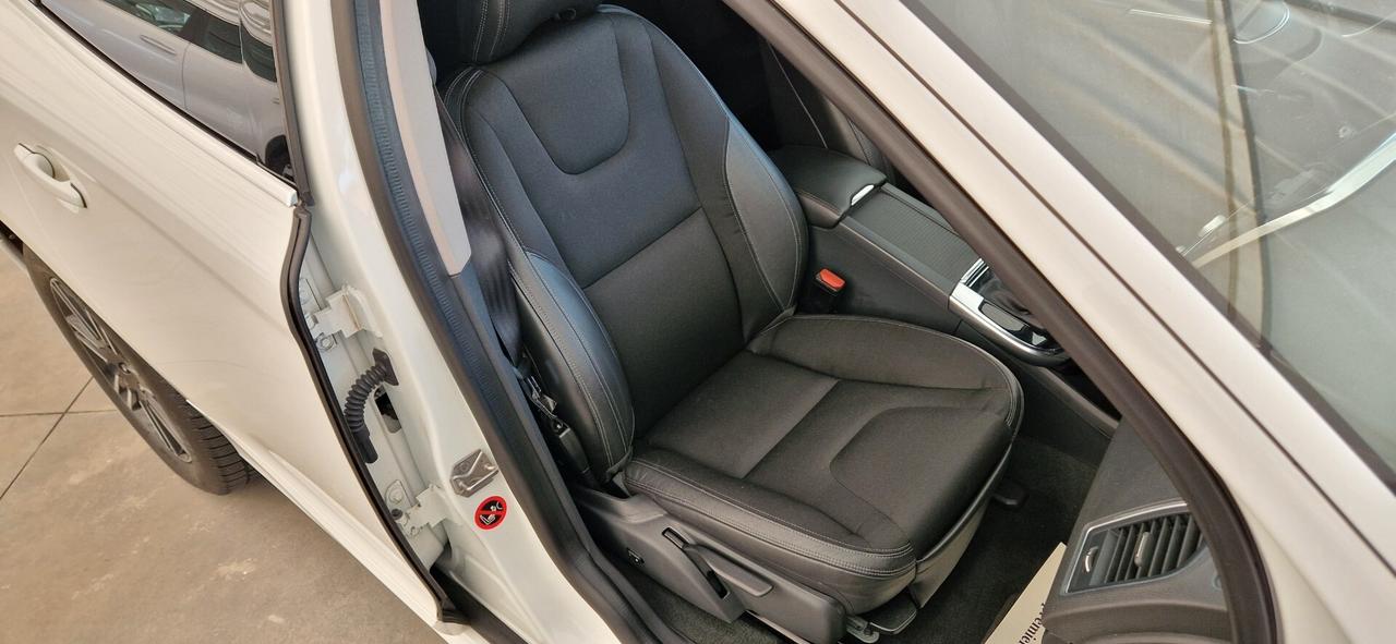 Volvo XC60 D3 2.0D 150cv Geartronic R-design