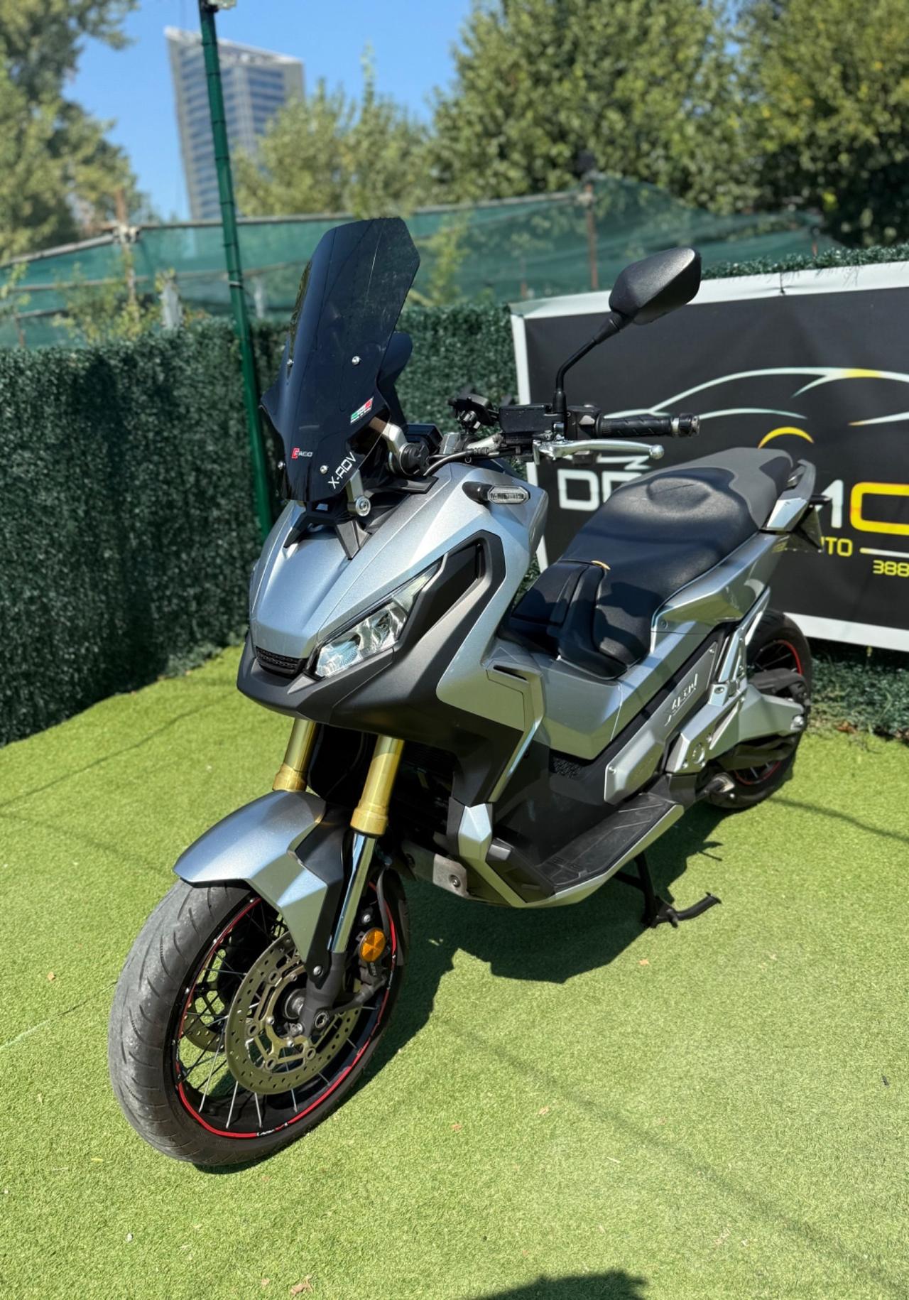 Honda X-ADV 2017 DCT FULL