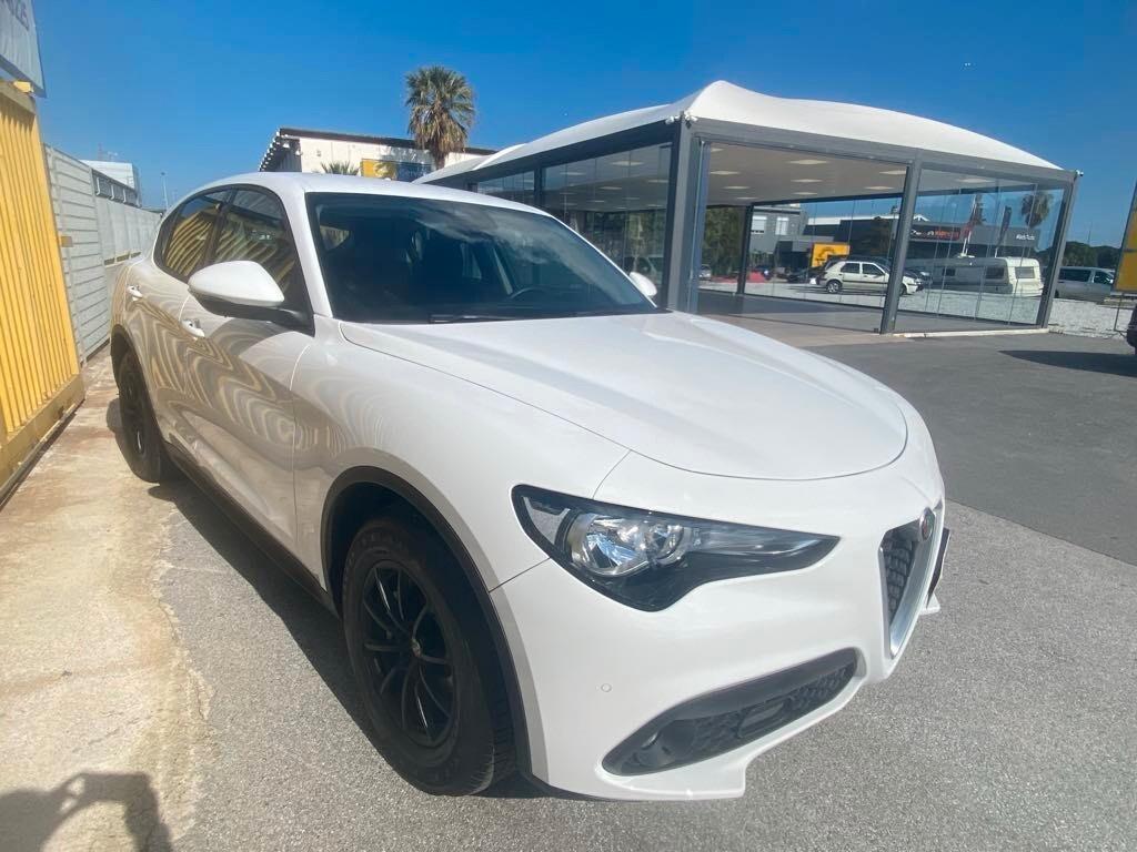 Alfa Romeo Stelvio 2.2 Turbodiesel 160 CV AT8 RWD Business