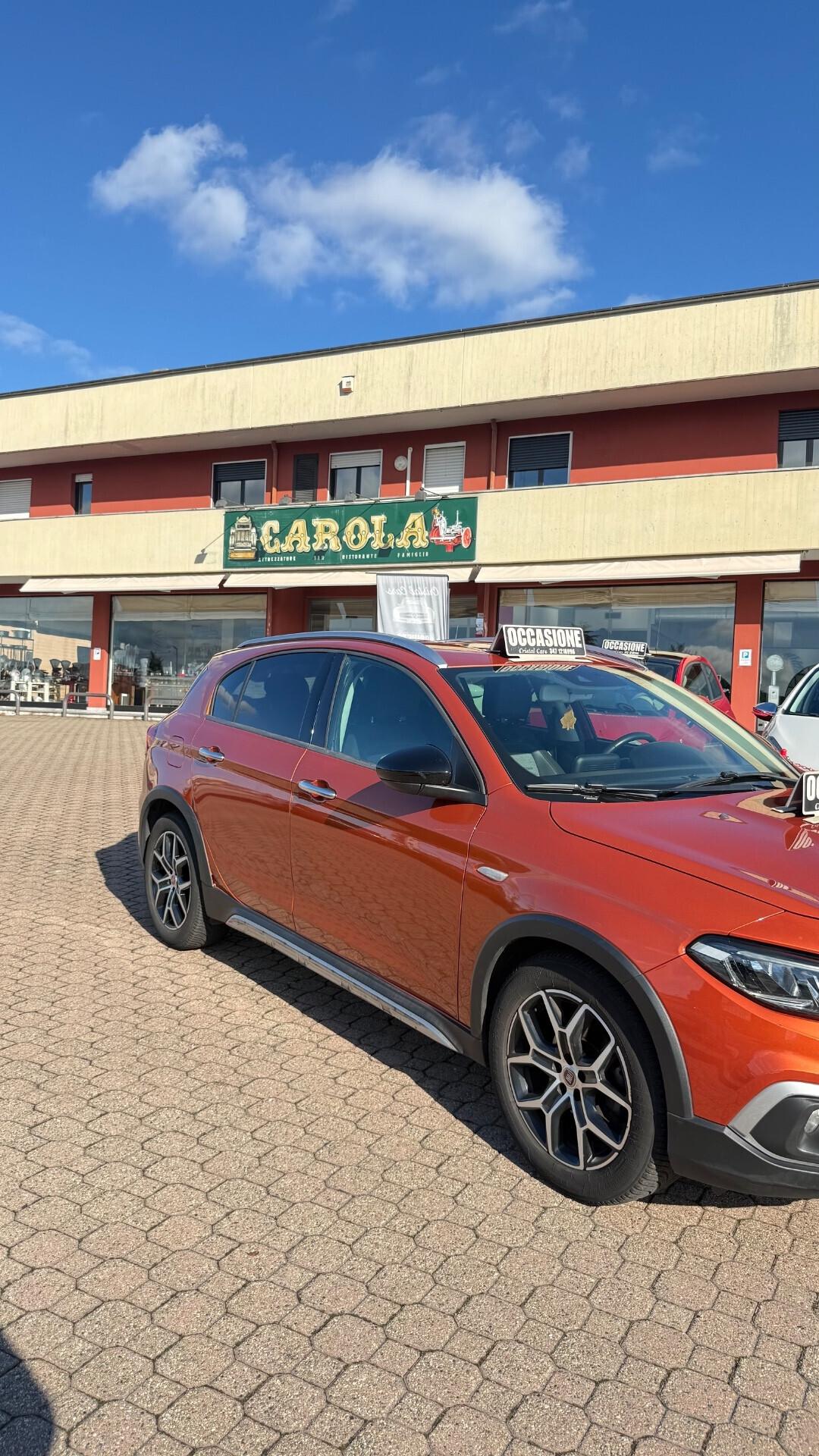 FIAT TIPO CROSS BENZINA EURO 6