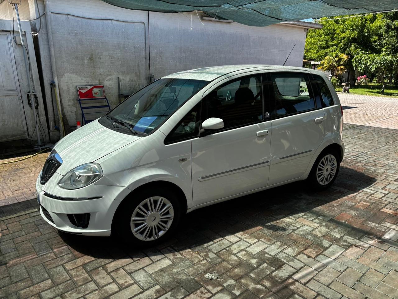 Lancia MUSA 1.4 Argento Ecochic GPL IDONEA PER NEOPATENTATI