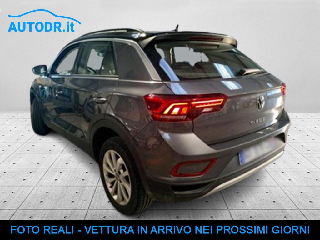 Volkswagen T-Roc 1.0 TSI Life Fari Performance, Navi, Retrocamera