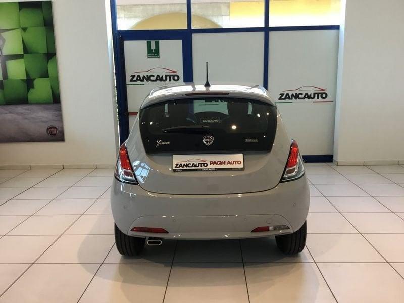 Lancia Ypsilon 1.0 FireFly 5 porte S&S Hybrid Gold