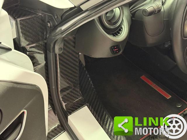 ALFA ROMEO 4C 1750 TBi