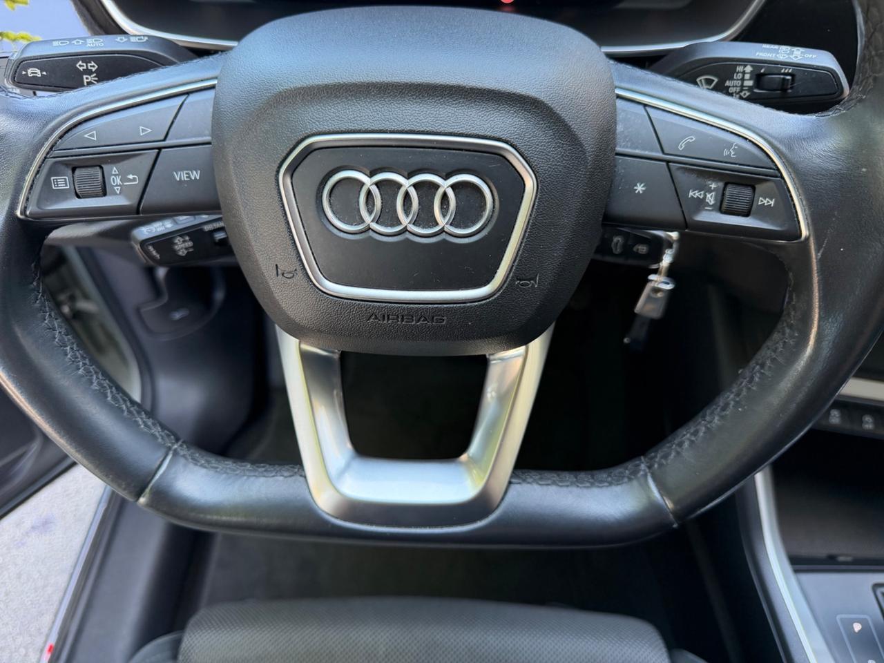 Audi Q3 SPB 35 2.0 Tdi 150CV SLINE Stronic