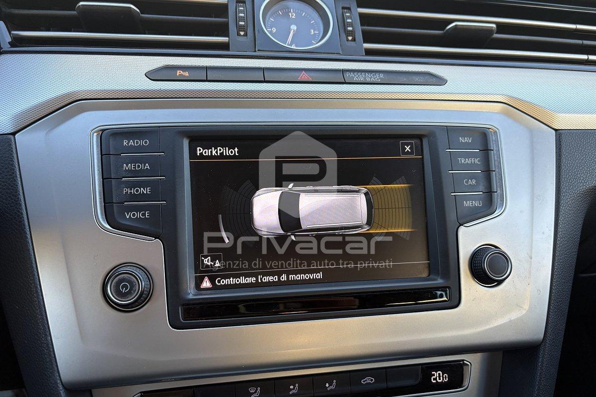 VOLKSWAGEN Passat Variant 1.6 TDI DSG Comfortline BlueMotion Tech.