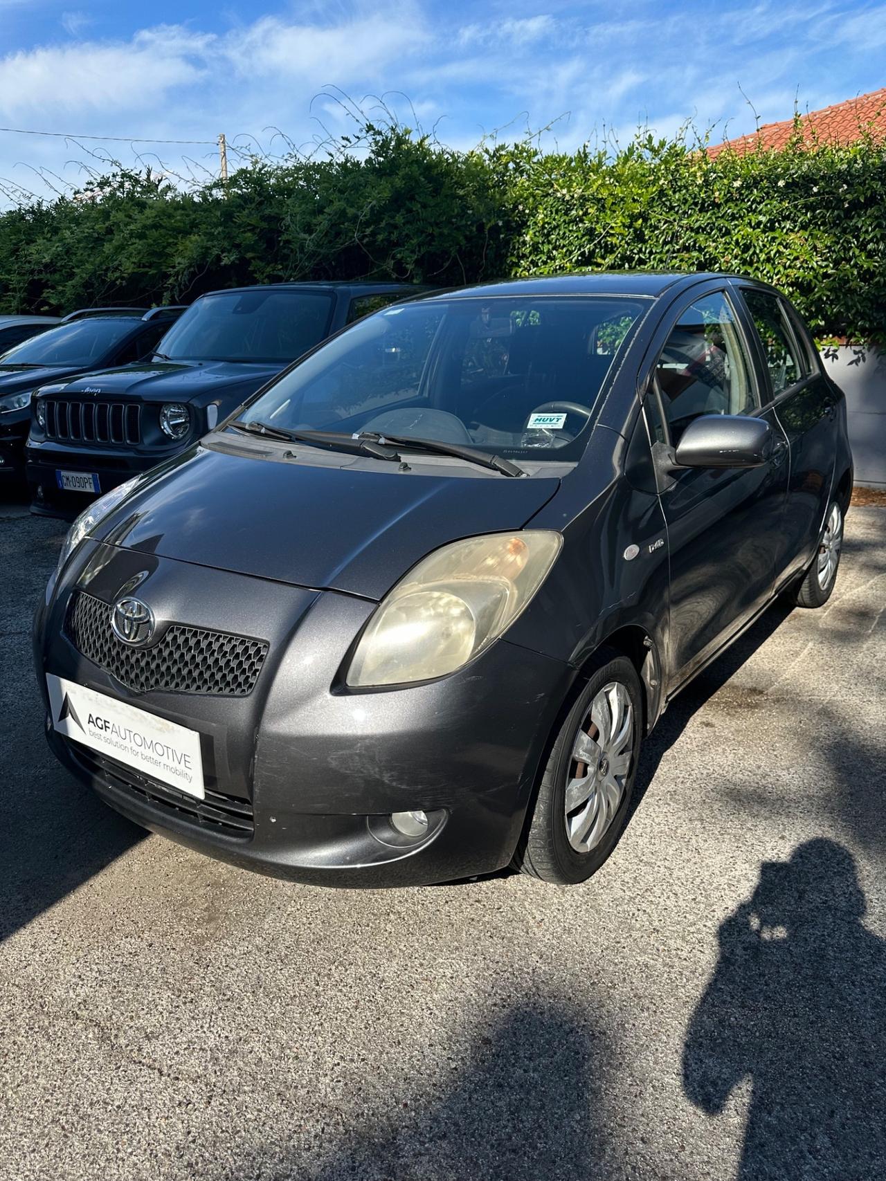 Toyota Yaris 1.4 D-4D 5 porte Navi
