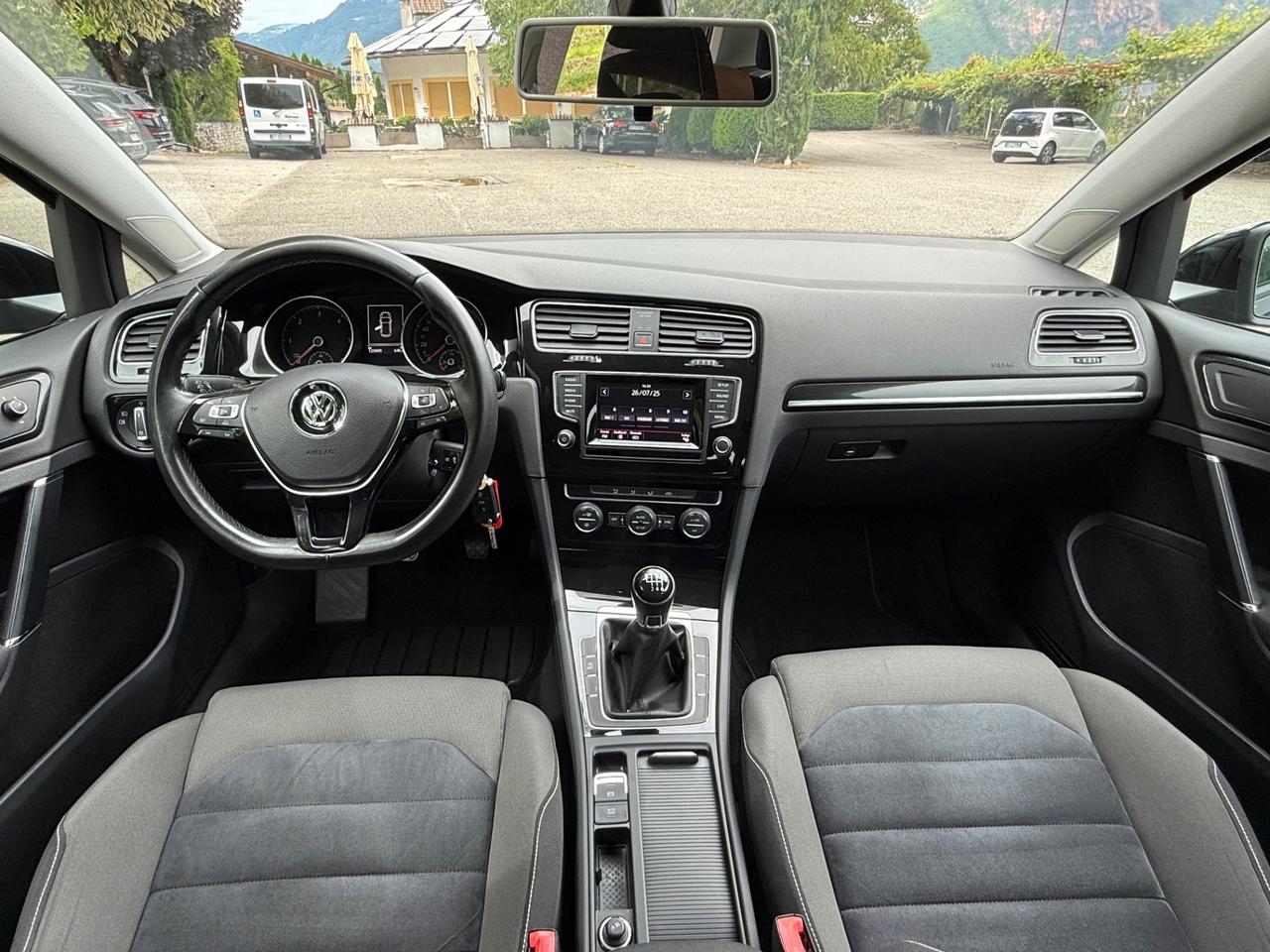 Volkswagen Golf 2.0 TDI 5p. Highline BlueMotion Technology