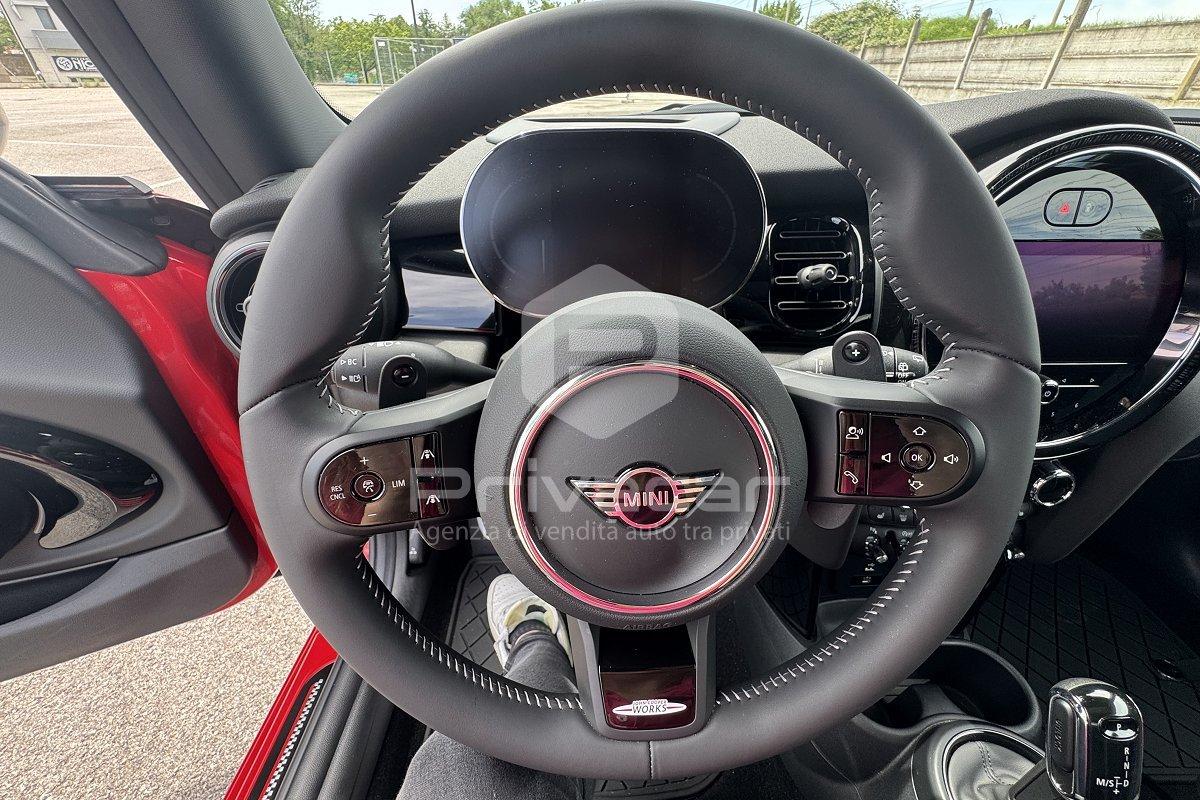 MINI Mini 2.0 John Cooper Works JCW