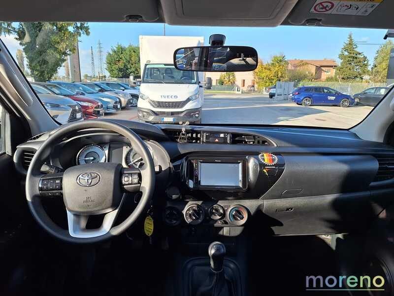 Toyota Hilux 2.4 d-4d C&C 4x4 Comfort