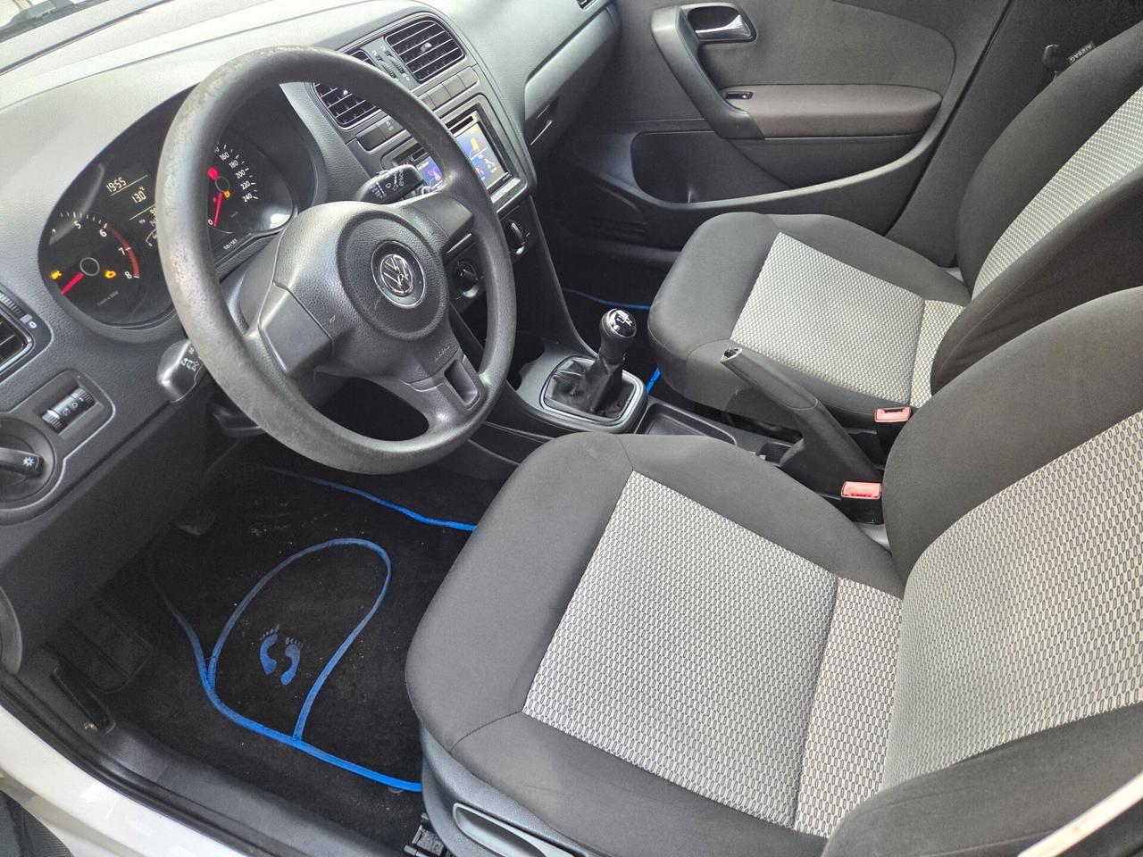 Volkswagen Polo 1.2 5 porte tagliandata garanzia 12 mesi