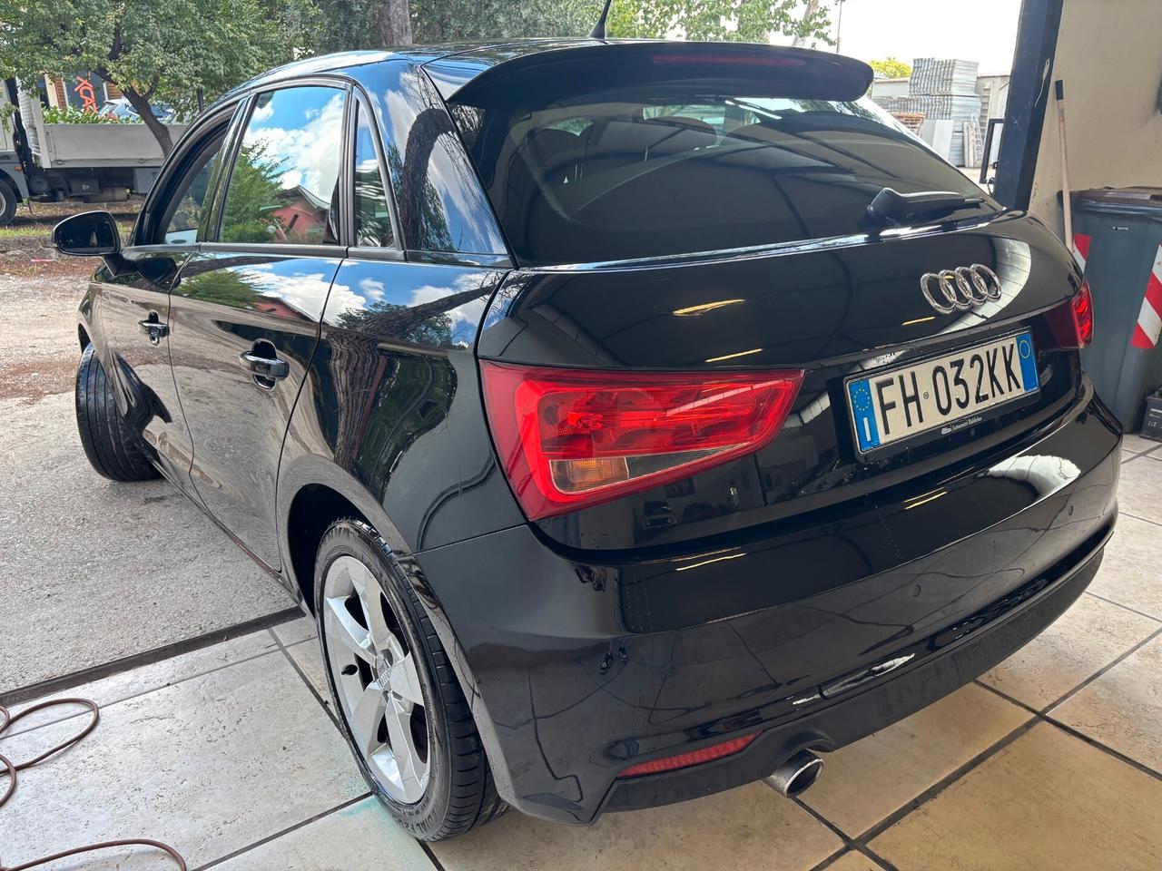 Audi A1 SPB 1.4 TDI ultra S tronic Sport