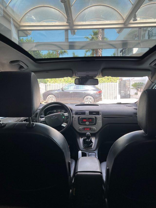 FORD Kuga + 2.0 TDCi 136 CV 2WD DPF