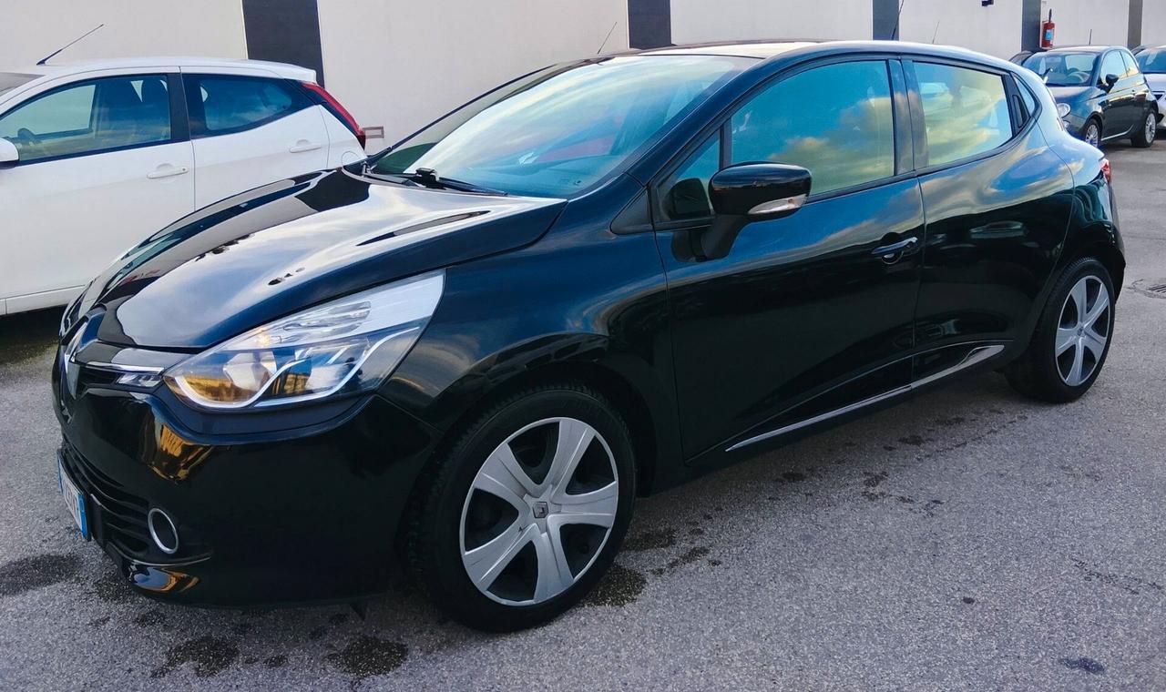 Renault Clio 1.2 GPL 90K KM!